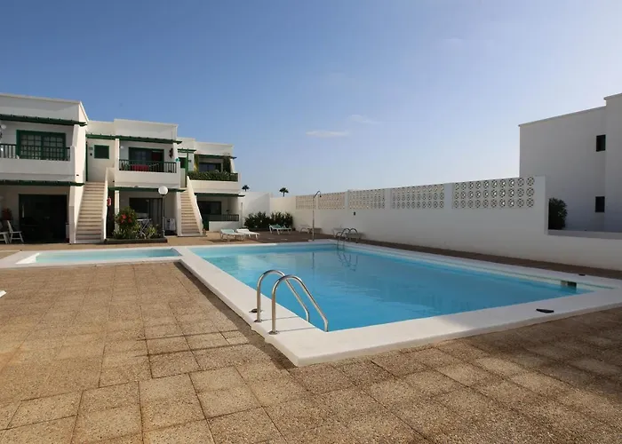 Апартаменты Cozy Relax - Pool And 400 M To The By Lanzarote